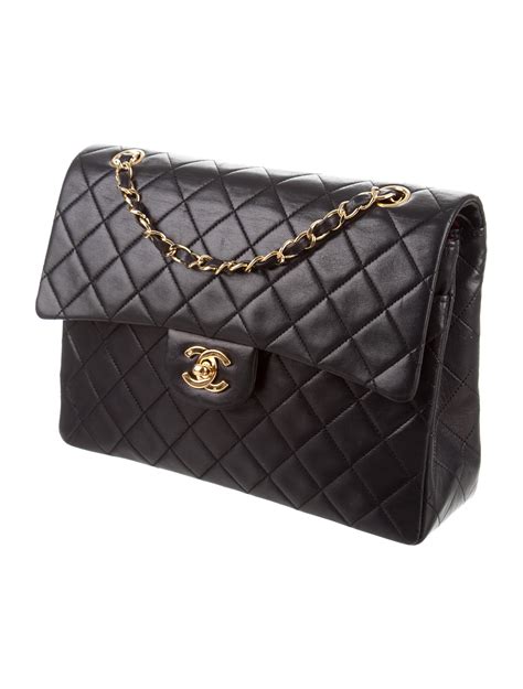 classic quilted chanel bag.